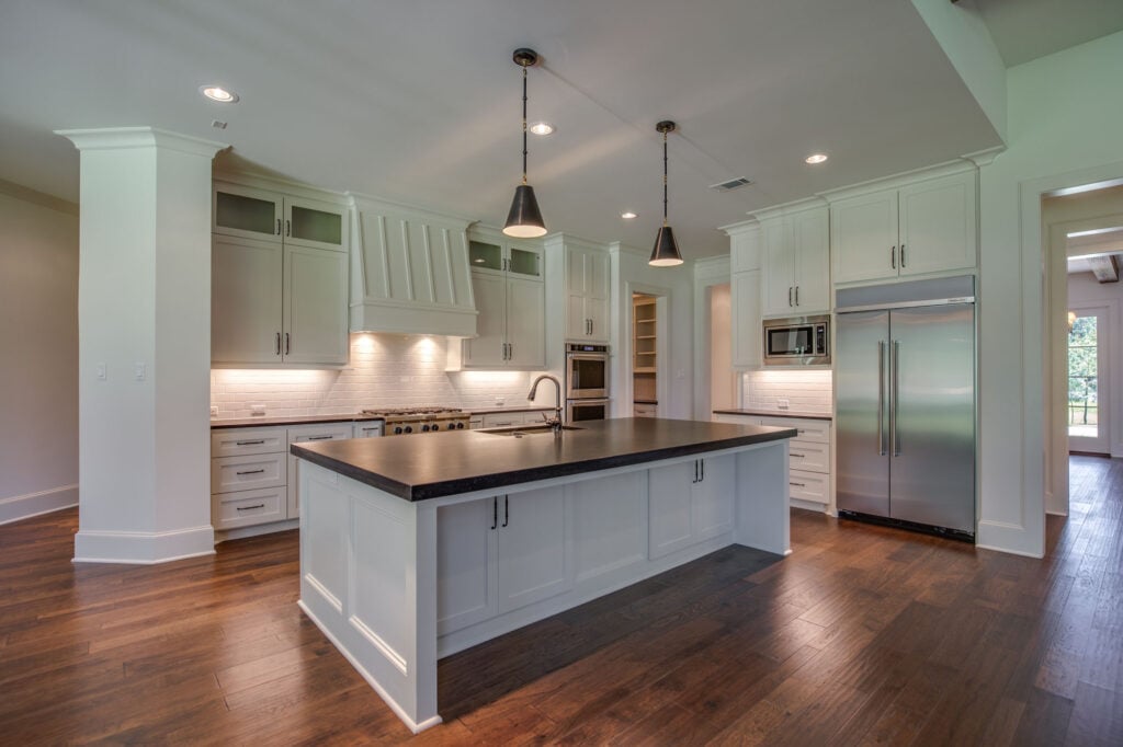 Benders Landing New Home Kitchen